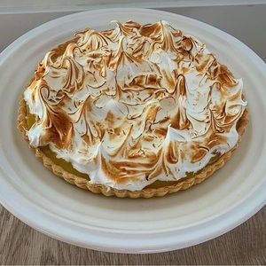 Meet your Posher, Aleya